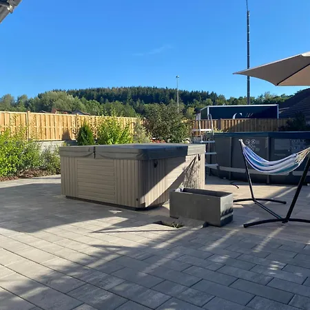 Maison 2 Chambres 6 Personnes Jacuzzi
