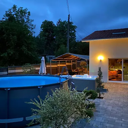 بيت للعطل Maison Neuve Cocooning 6 Personnes Avec Et Piscine Chauffee