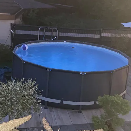 Maison 2 Chambres 6 Personnes Jacuzzi *