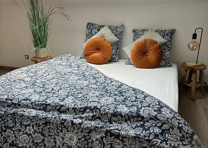 Maison Neuve Cocooning 6 Personnes Avec Et Piscine Chauffee 度假居 *